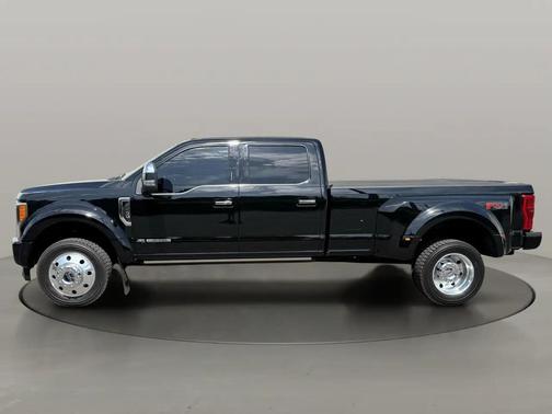 Shadow Black 2018 Ford F-450 Platinum