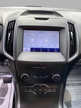 2020 Ford Edge SE