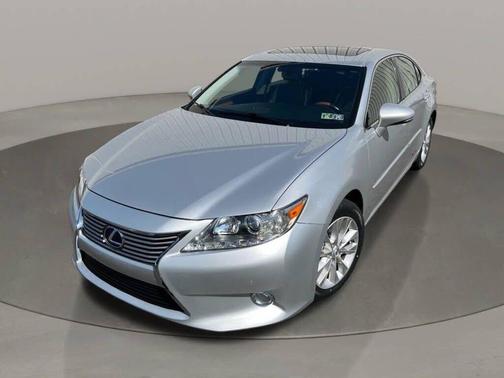 2013 Lexus ES 300h Base