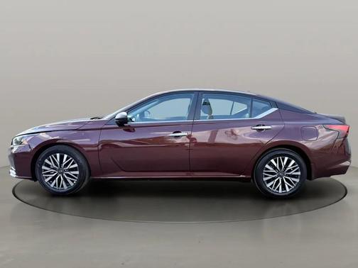 Burgundy 2025 Nissan Altima SV FWD