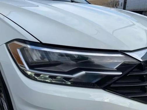 2020 Volkswagen Jetta 