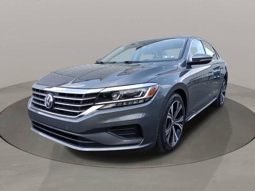 2021 Volkswagen Passat 2.0T SE