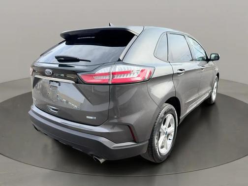 2019 Ford Edge SE