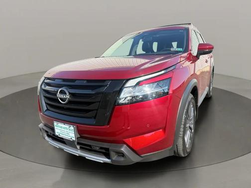 Scarlet Ember Tintcoat 2023 Nissan Pathfinder SL 4WD