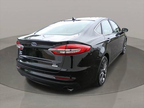 2019 Ford Fusion SEL