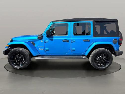 Hydro Blue Pearlcoat 2022 Jeep Wrangler Unlimited 4xe Sahara