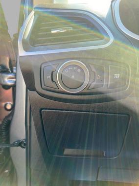 2021 Ford Edge SE