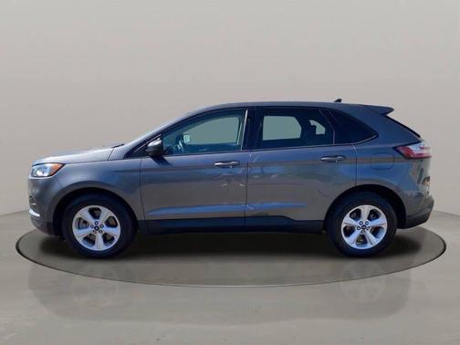 2021 Ford Edge SE