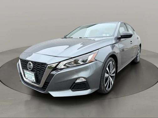 Gun Metallic 2019 Nissan Altima 2.5 SR