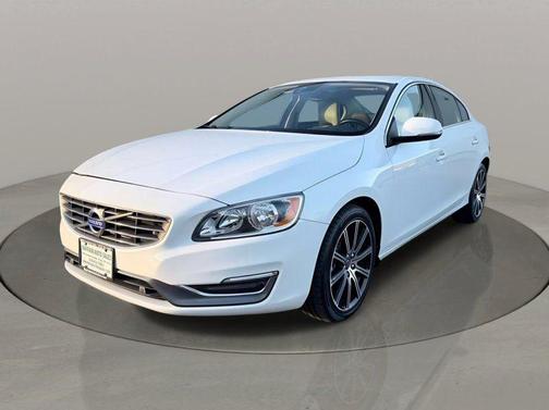 2017 Volvo S60 Inscription T5
