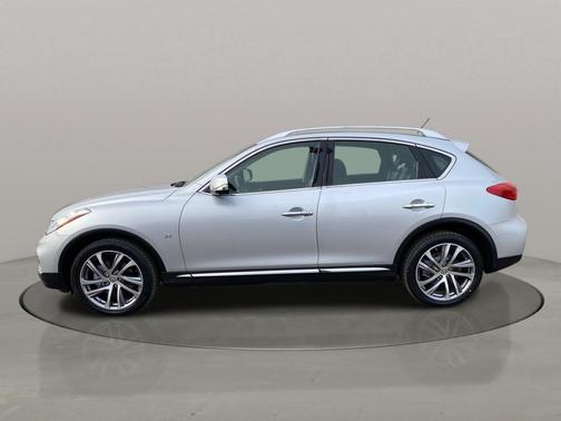 2017 INFINITI QX50 Base