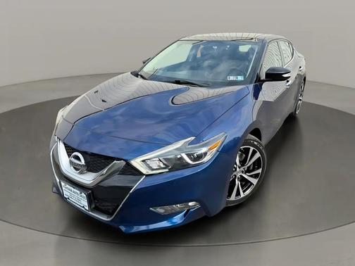 Blue 2017 Nissan Maxima 3.5 SL