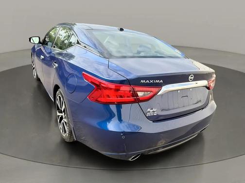 Blue 2017 Nissan Maxima 3.5 SL