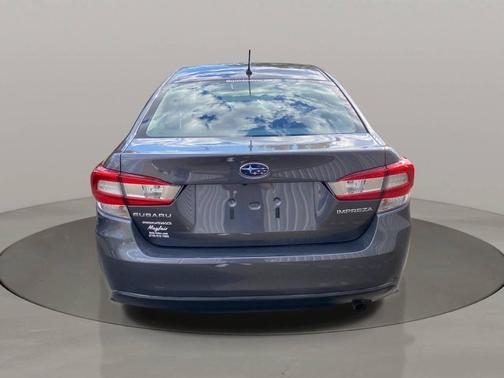 2019 Subaru Impreza 2.0i