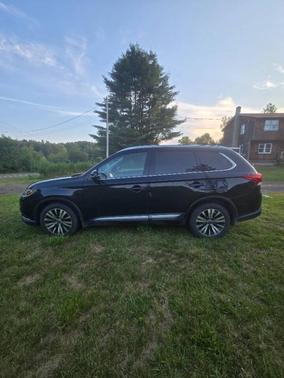 2019 Mitsubishi Outlander SEL