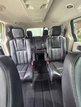 2015 Chrysler Town & Country Touring-L