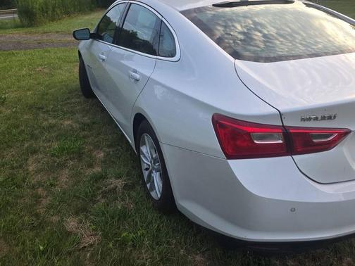 2017 Chevrolet Malibu 1LT