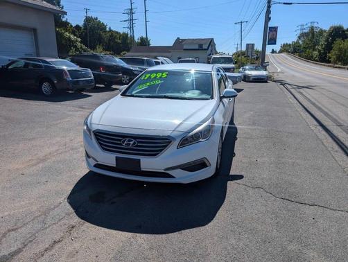 2015 Hyundai SONATA SE