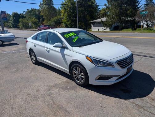 2015 Hyundai SONATA SE