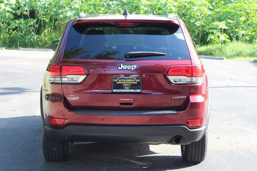 2020 Jeep Grand Cherokee Laredo