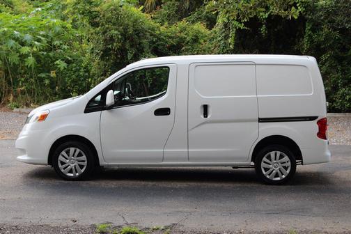 2020 Nissan NV200 SV