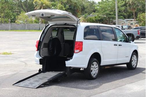 2019 Dodge Grand Caravan SE
