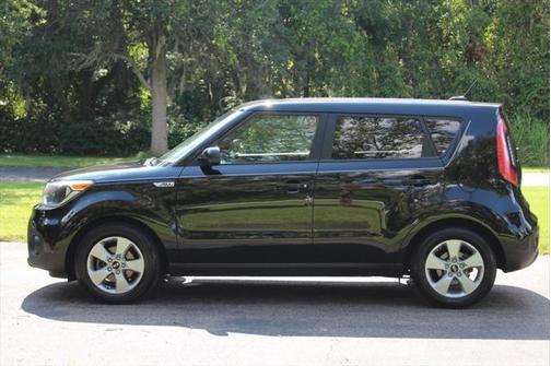 2017 Kia Soul Base