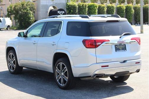 2017 GMC Acadia Denali