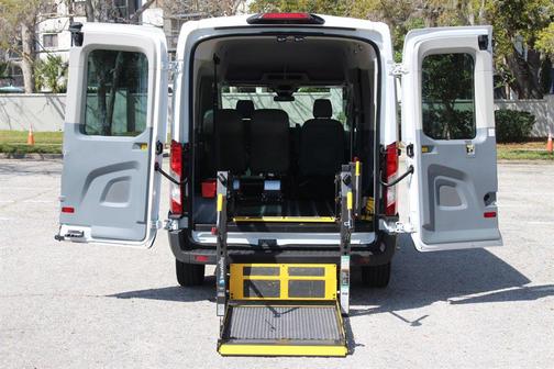 2018 Ford Transit-150 XL