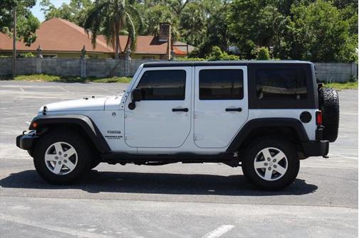 2013 Jeep Wrangler Unlimited Sport