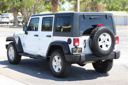 2013 Jeep Wrangler Unlimited Sport