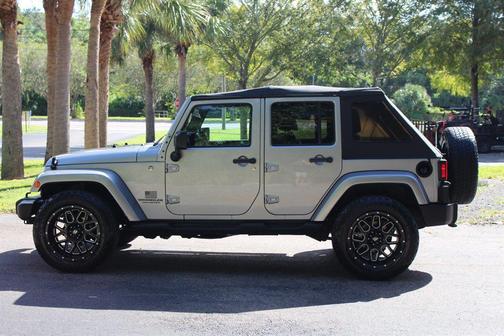 2015 Jeep Wrangler Unlimited Sahara