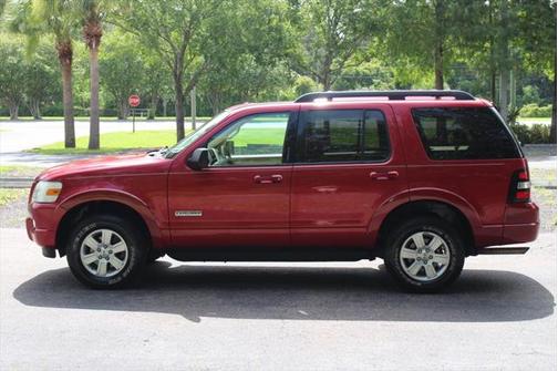 2008 Ford Explorer XLT