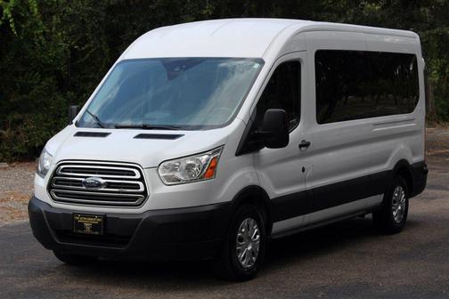 2017 Ford Transit-350 XLT