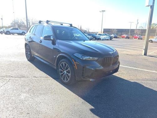 2025 BMW X5 M60i