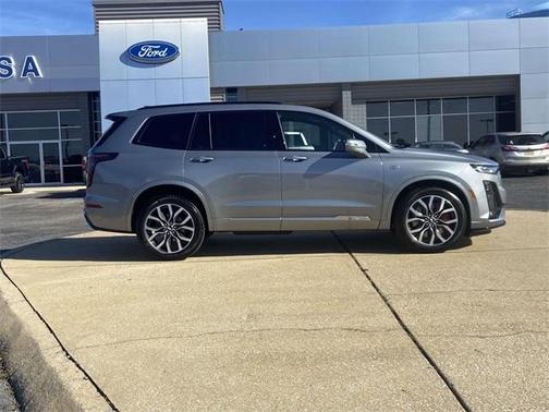 2025 Cadillac XT6 Sport AWD