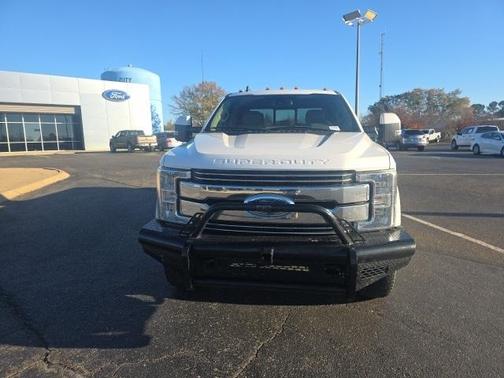 2019 Ford F-350 Lariat Super Duty