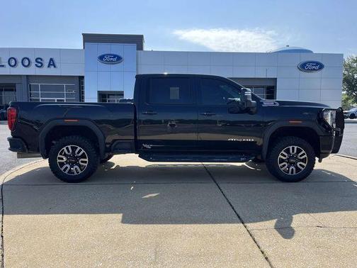 Onyx Black 2021 GMC Sierra 2500 AT4