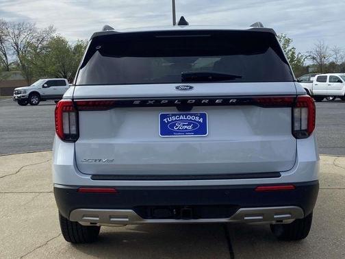 White Metallic 2026 Ford Explorer Active