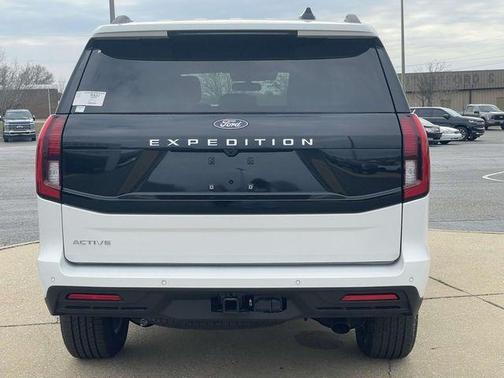 White Metallic 2026 Ford Expedition Active