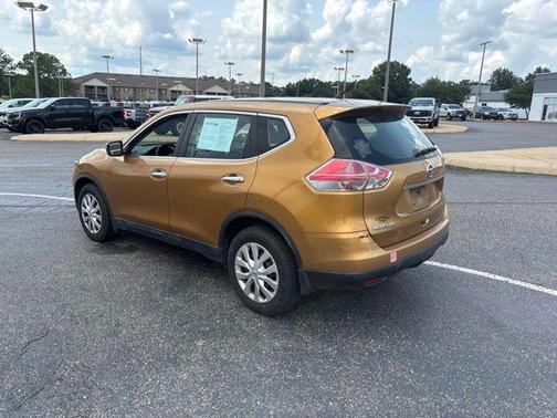 Gold 2014 Nissan Rogue S