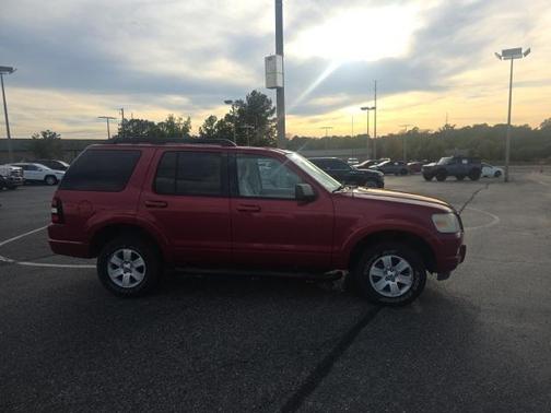 2010 Ford Explorer XLT