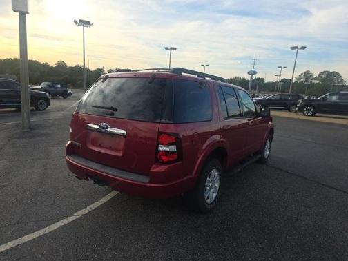 2010 Ford Explorer XLT