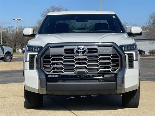 2025 Toyota Tundra Platinum