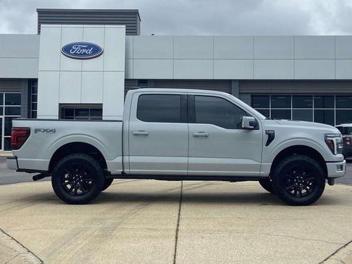 Avalanche 2024 Ford F-150 Platinum
