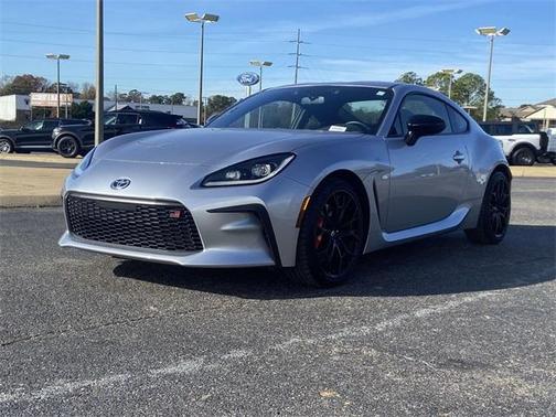 2025 Toyota GR86 Premium