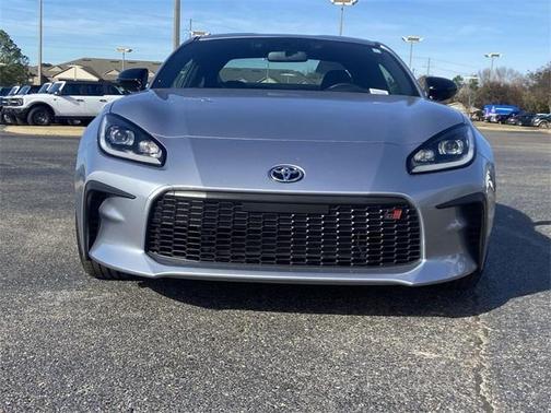 2025 Toyota GR86 Premium