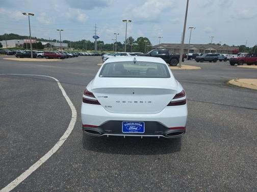 2024 Genesis G70 2.5T