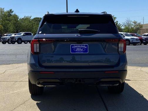 Vapor Blue 2026 Ford Explorer ST-Line
