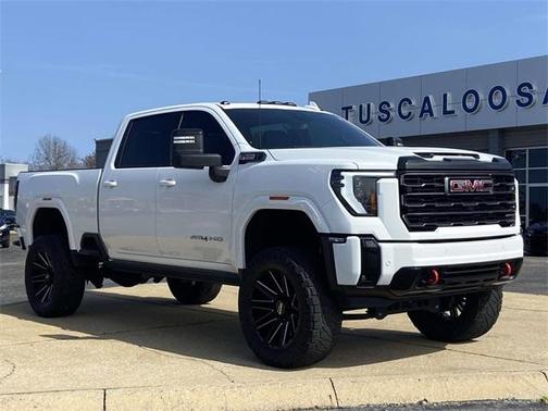 2024 GMC Sierra 2500 AT4
